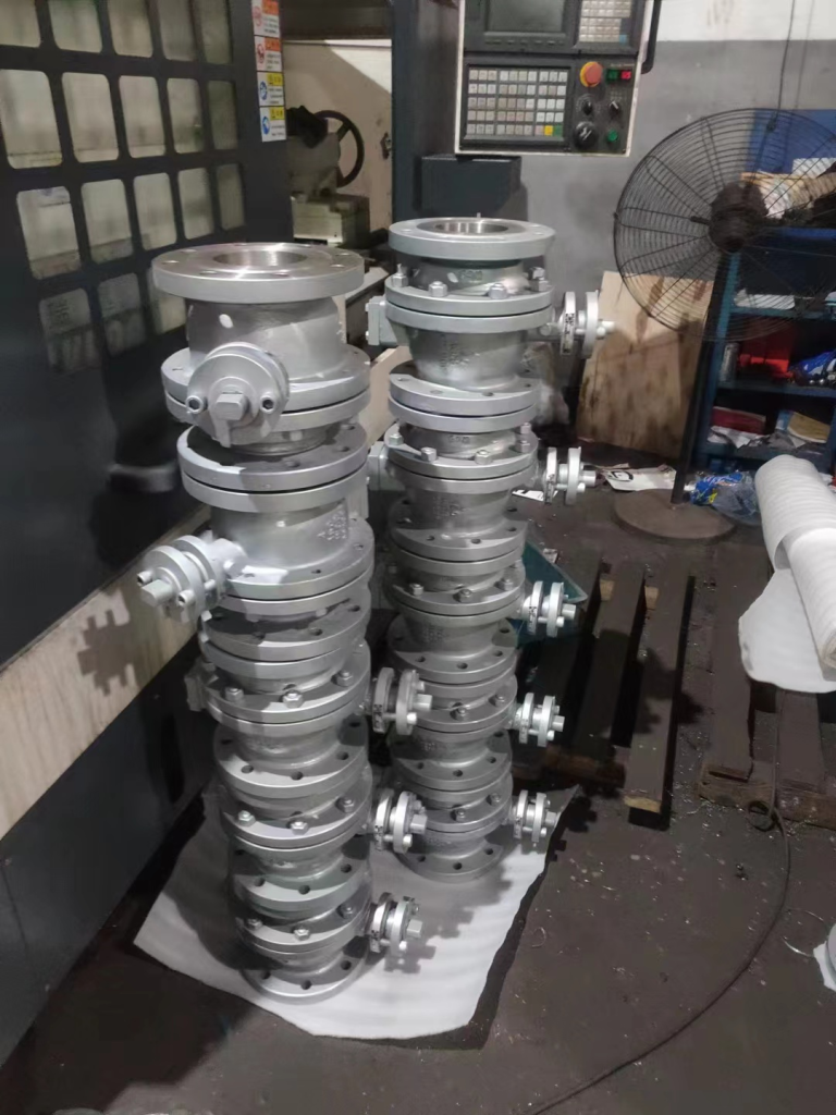 cast steel trunnion mounted full bore ball valve two piece design-Belo Valve