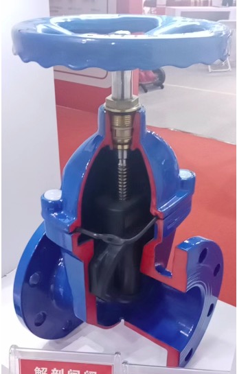 DIN F4 resilient seated flange gate valve